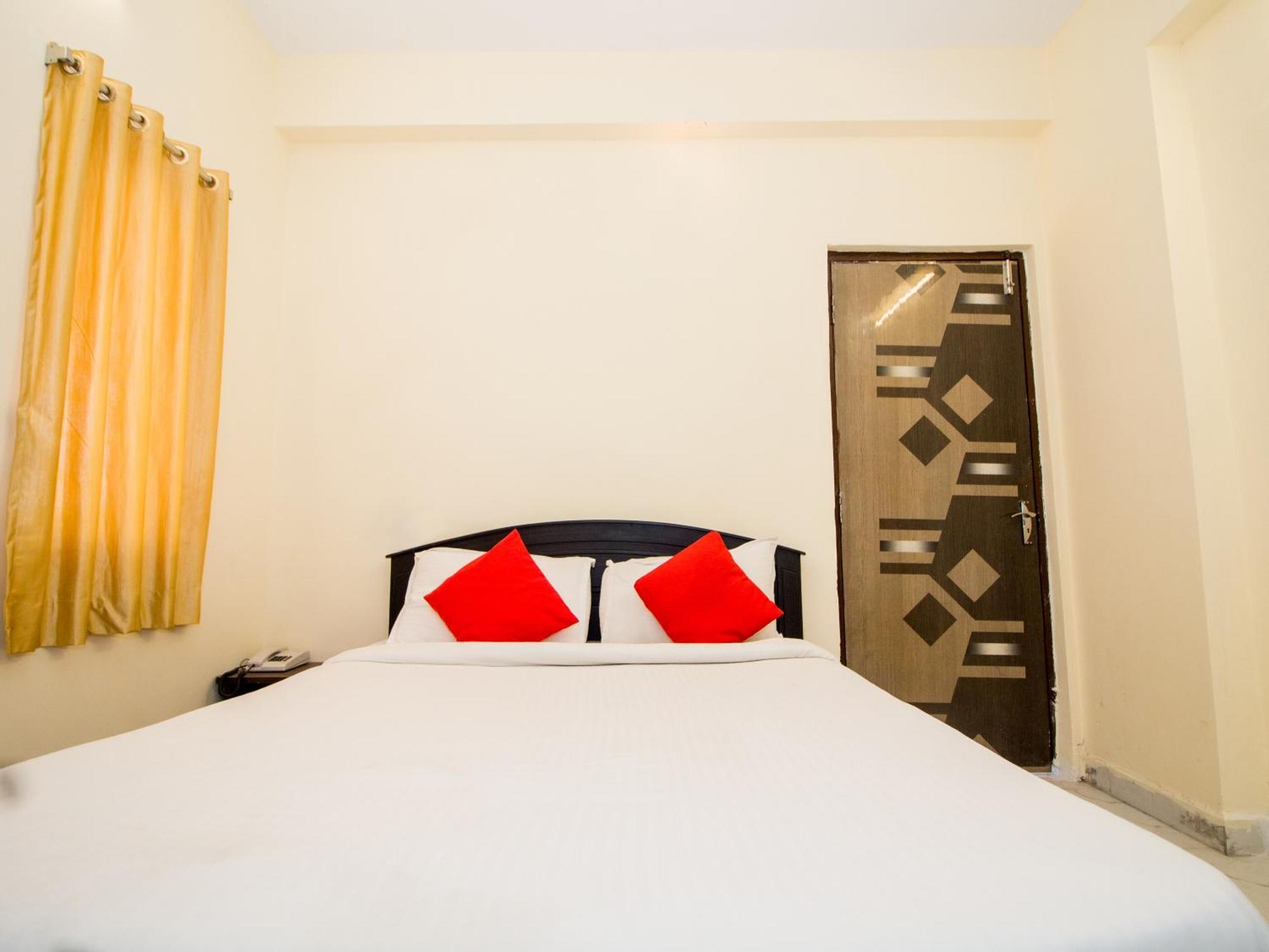 Pearl Suites, Tirupati Zewnętrze zdjęcie