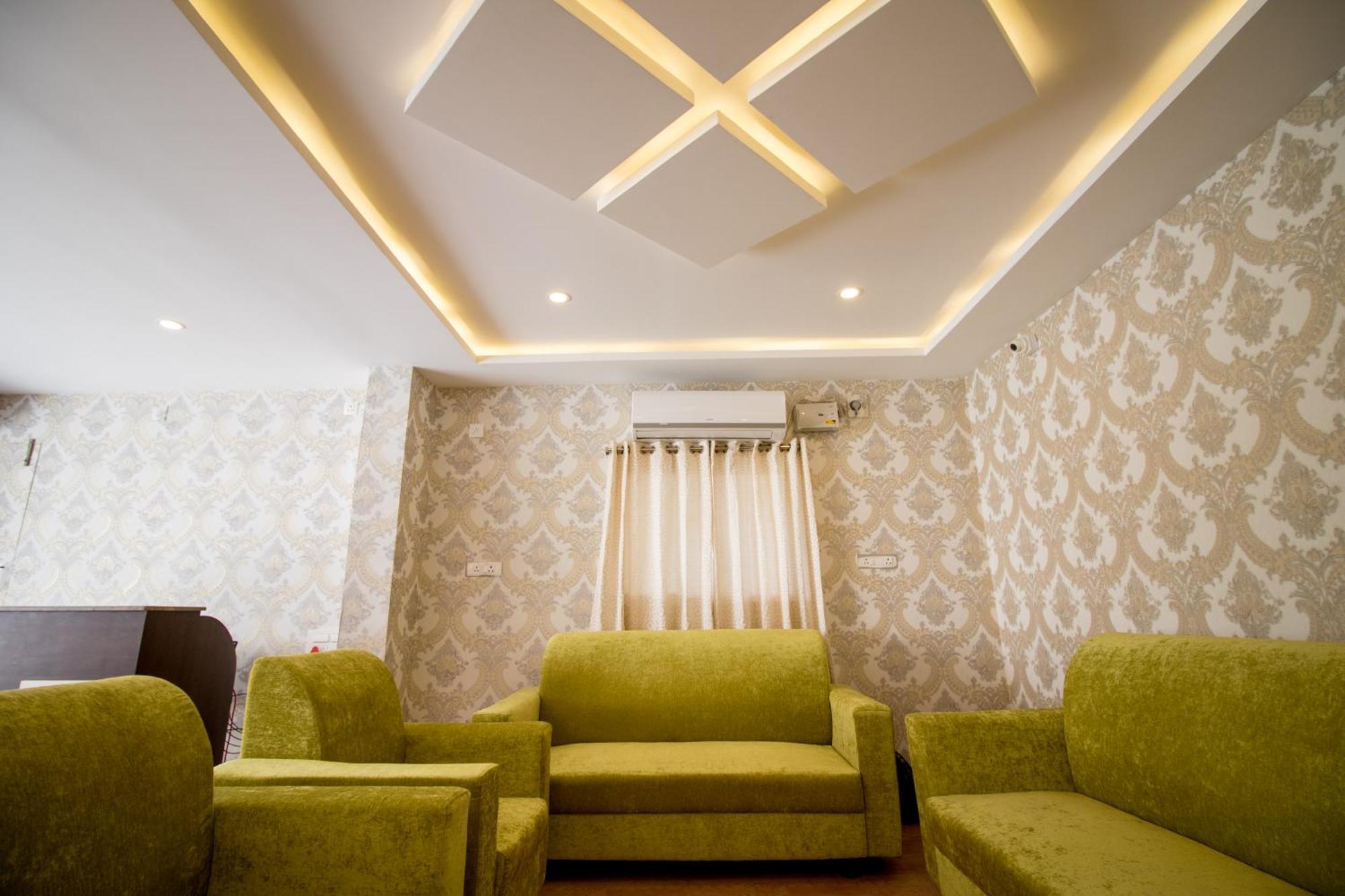 Pearl Suites, Tirupati Zewnętrze zdjęcie