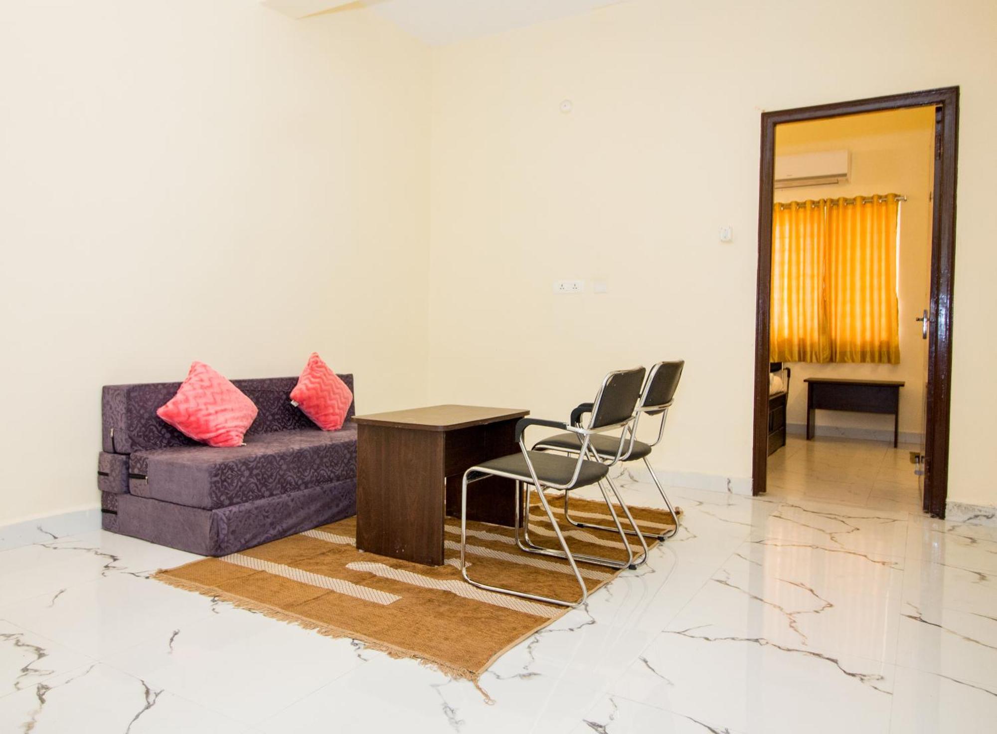 Pearl Suites, Tirupati Zewnętrze zdjęcie
