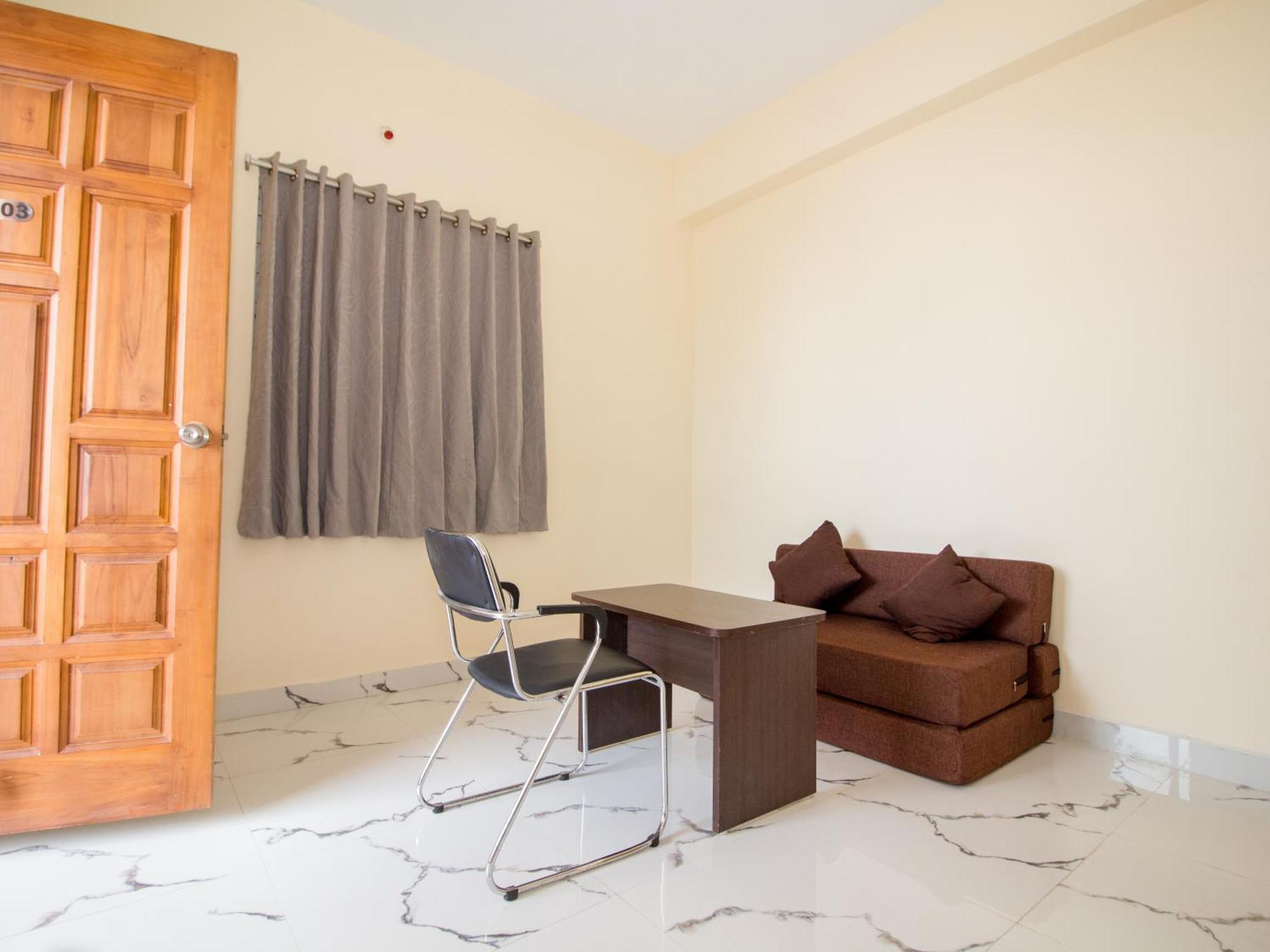Pearl Suites, Tirupati Zewnętrze zdjęcie