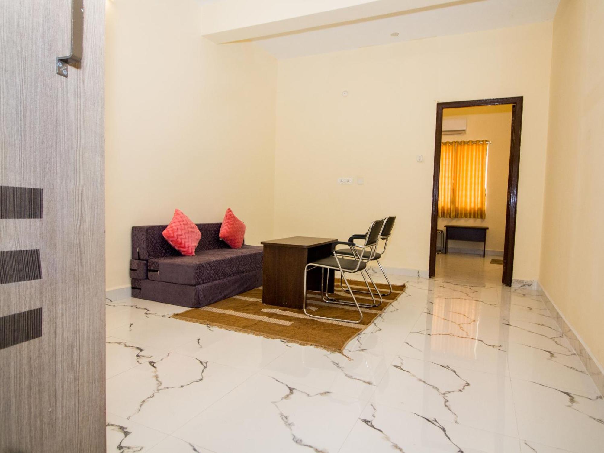 Pearl Suites, Tirupati Zewnętrze zdjęcie